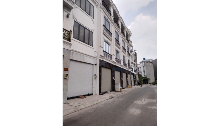 NHÀ 4 TẦNG MỚI TINH - HẺM NHỰA THÔNG TỨ TUNG - 50m2 - QUỐC LỘ 1A GIÁ 6 TỶ